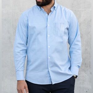 NWT Under 5’10 Stretch Oxford Button Down Shirt Light Blue XL